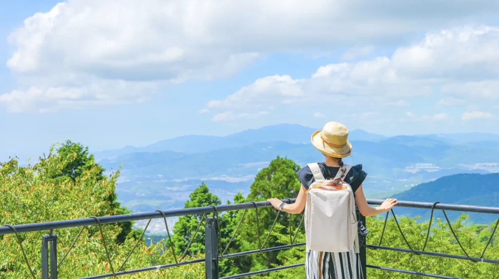 メイン